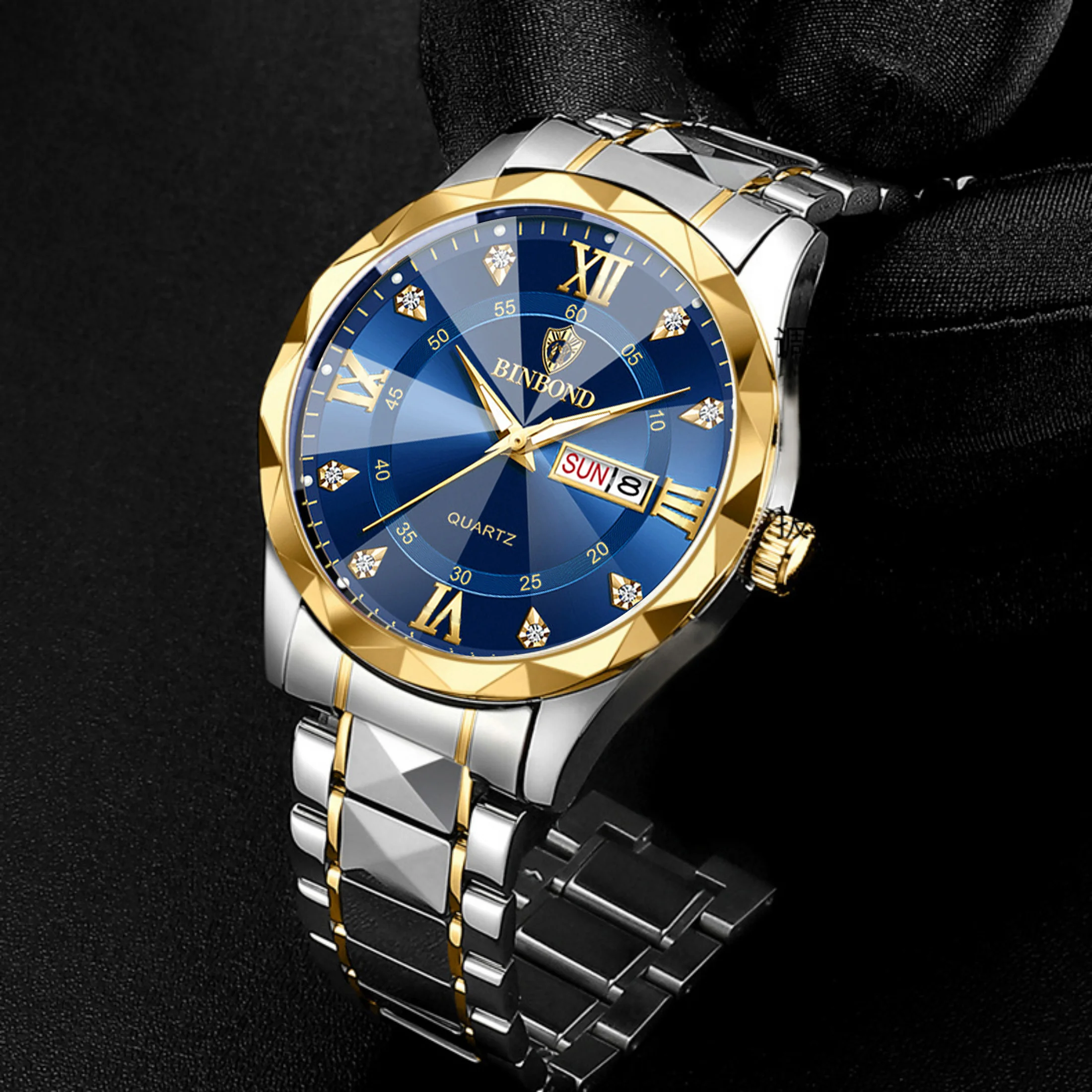 Business Watch Men's Watch 30M Waterproof Calendar Date Function Rhinestone Stainless Steel Watchband Male Quartz Watch Gift