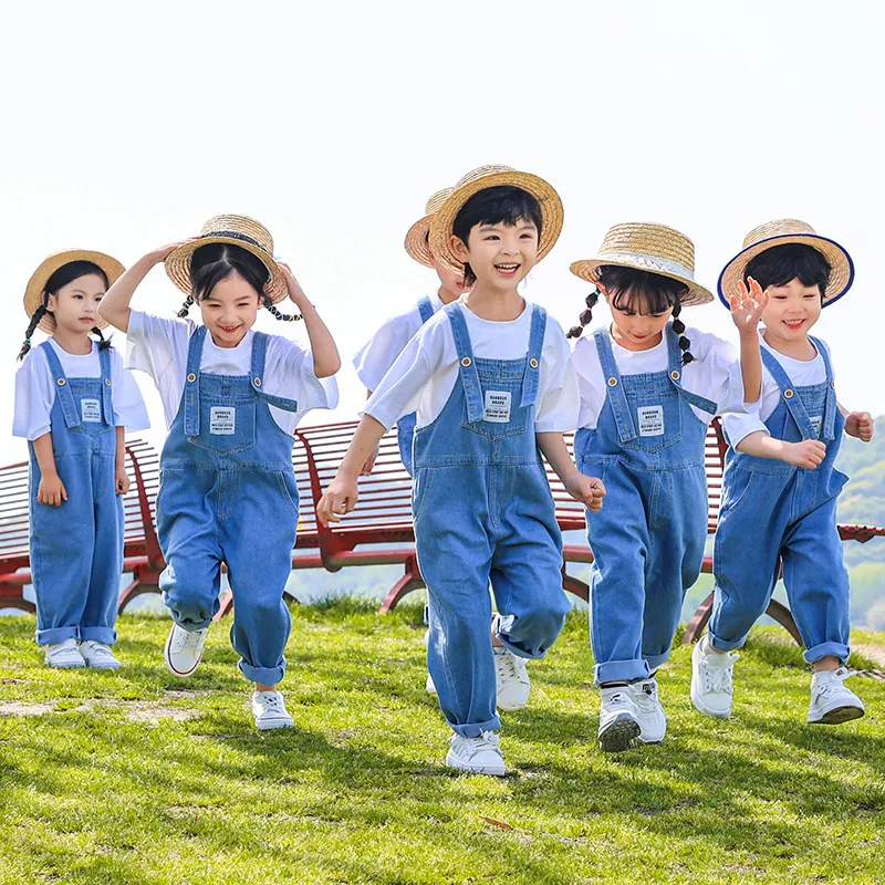 

Kid kpop Hip Hop White T Shirt Wide Casual Denim Blue Bib Pants Jeans Overalls for Girls Boy Jazz Dance Perform Costume Clothes