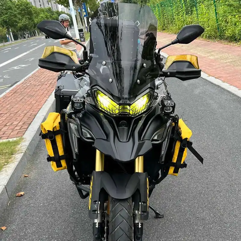 لتعديل الزجاج الأمامي Benelli Jinpeng TRK702 مع الزجاج الأمامي العالي والقوي والزجاج الأمامي والمطر الأمامي شي