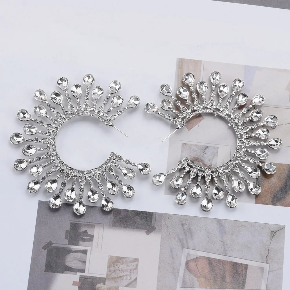 New cross-border fashion geometric C-shaped alloy diamond-encrusted earrings female Internet celebrities ins wind wholesale