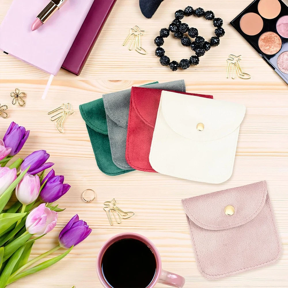 Мягкий бархатный подарочный мешок с логотипом, 100 шт., подарочная сумка для ювелирных изделий, кнопка, упаковка, пылезащитное ожерелье, серьги, браслет, кольцо для хранения, защитный чехол