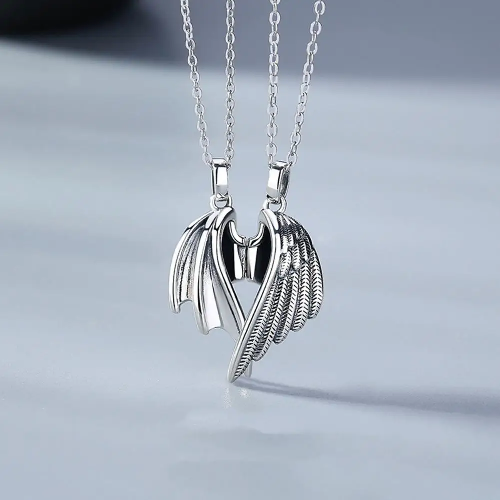 

Matching Couple Necklace Angel Demon Wing Shape Magnet Connection Couple Necklaces for Valentines Day Gift Love Symbolization