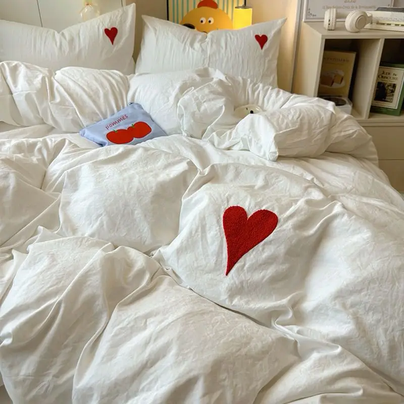 White Duvet Cover Set with Heart Ins Korean Pink Boys Girls New Flat Bed Sheet Pillowcases No Filler Twin Queen Size Bed Linens