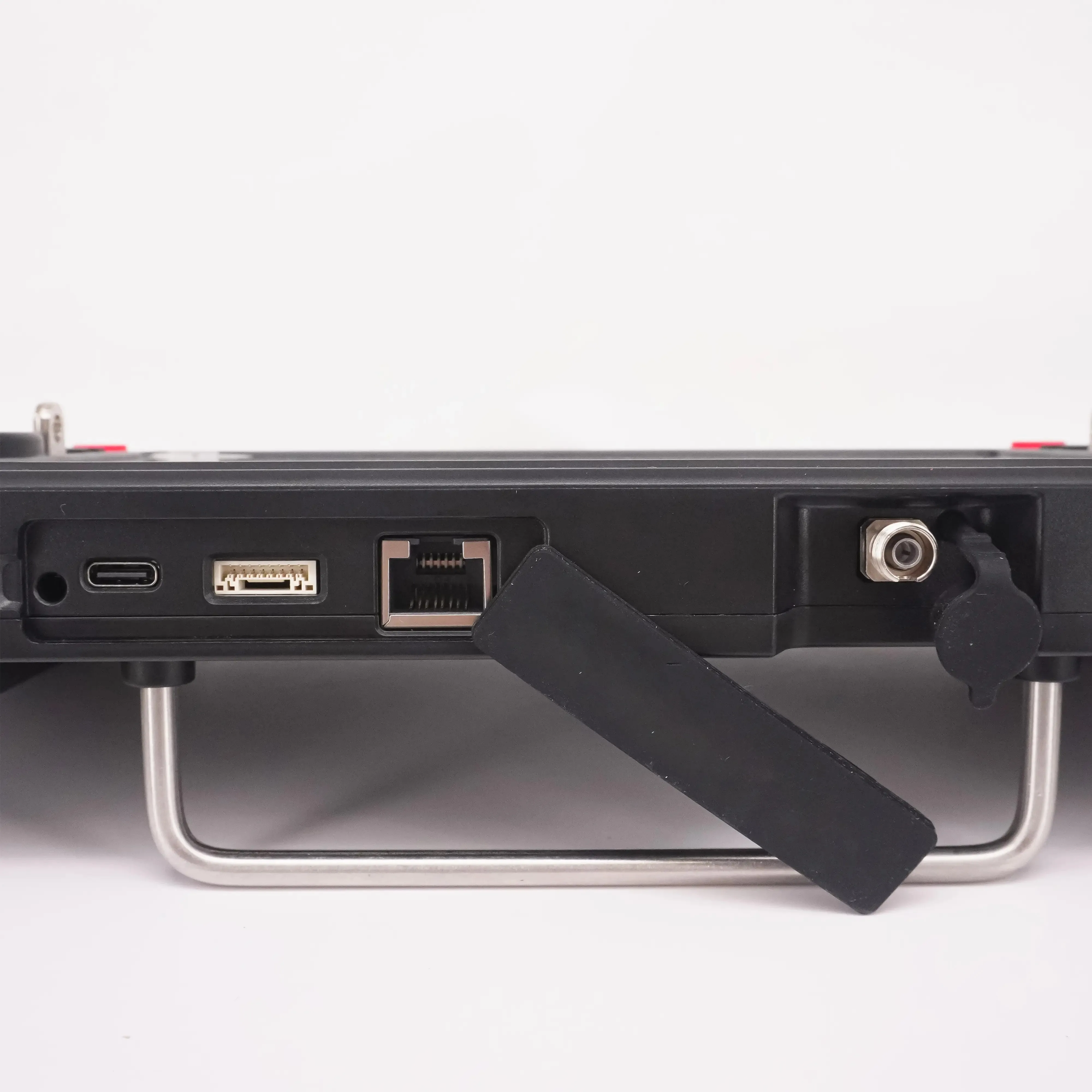 Handheld Remote Control Fiber Optic Video Data Transmission Ground End Display 40km/80km Remote Control Integration
