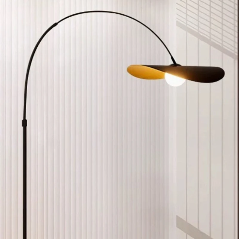 

Торшер для гостиной, атмосфера, художественный французский современный простой диван, спальня, кабинет, скандинавская личность, лампа для рыбалки