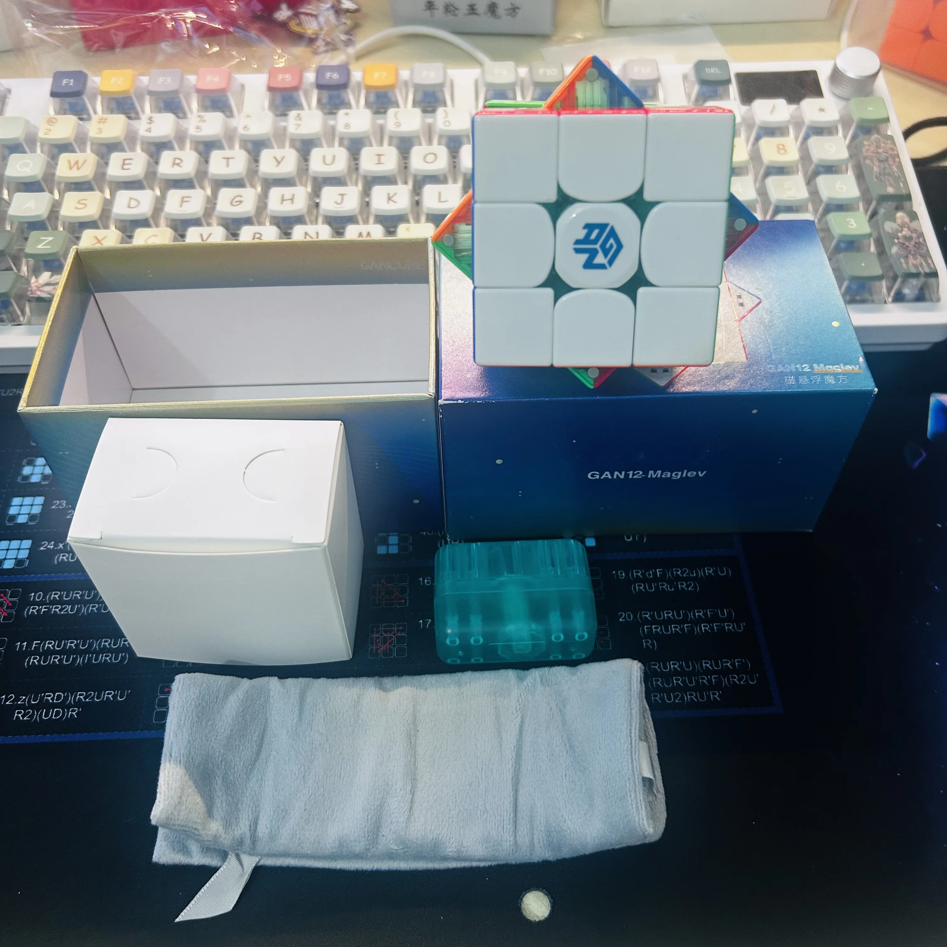 限定版 Gan12 Maglve UV 3x3 キューブ DIY 応援コア Gan 3x3x3 マジックキューブ Speedcube プロフェッショナルマジックキューボパズルおもちゃ