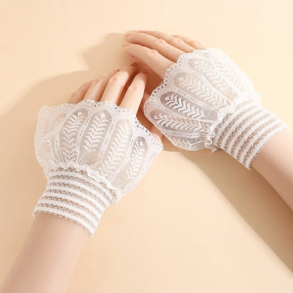 1 Pair Versatile Elegant Fake Cuffs Detachable Embroidery Pattern False Cuffs Thin Solid Color Decorative Wristband For Women