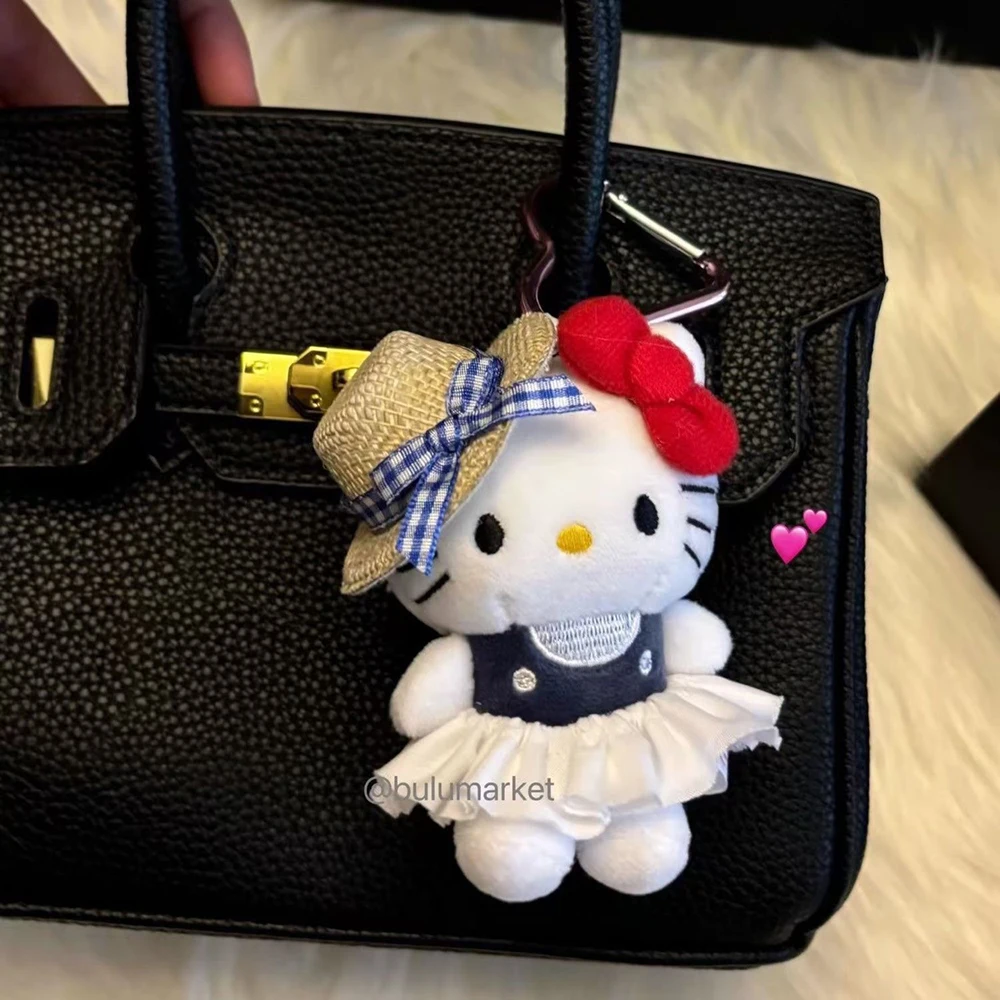 Hello Kitty Sanrio 10Cm llavero de felpa sombrero de paja muñeca Kawaii colgante Anime dibujos animados Plushie juguete regalos de navidad para niños