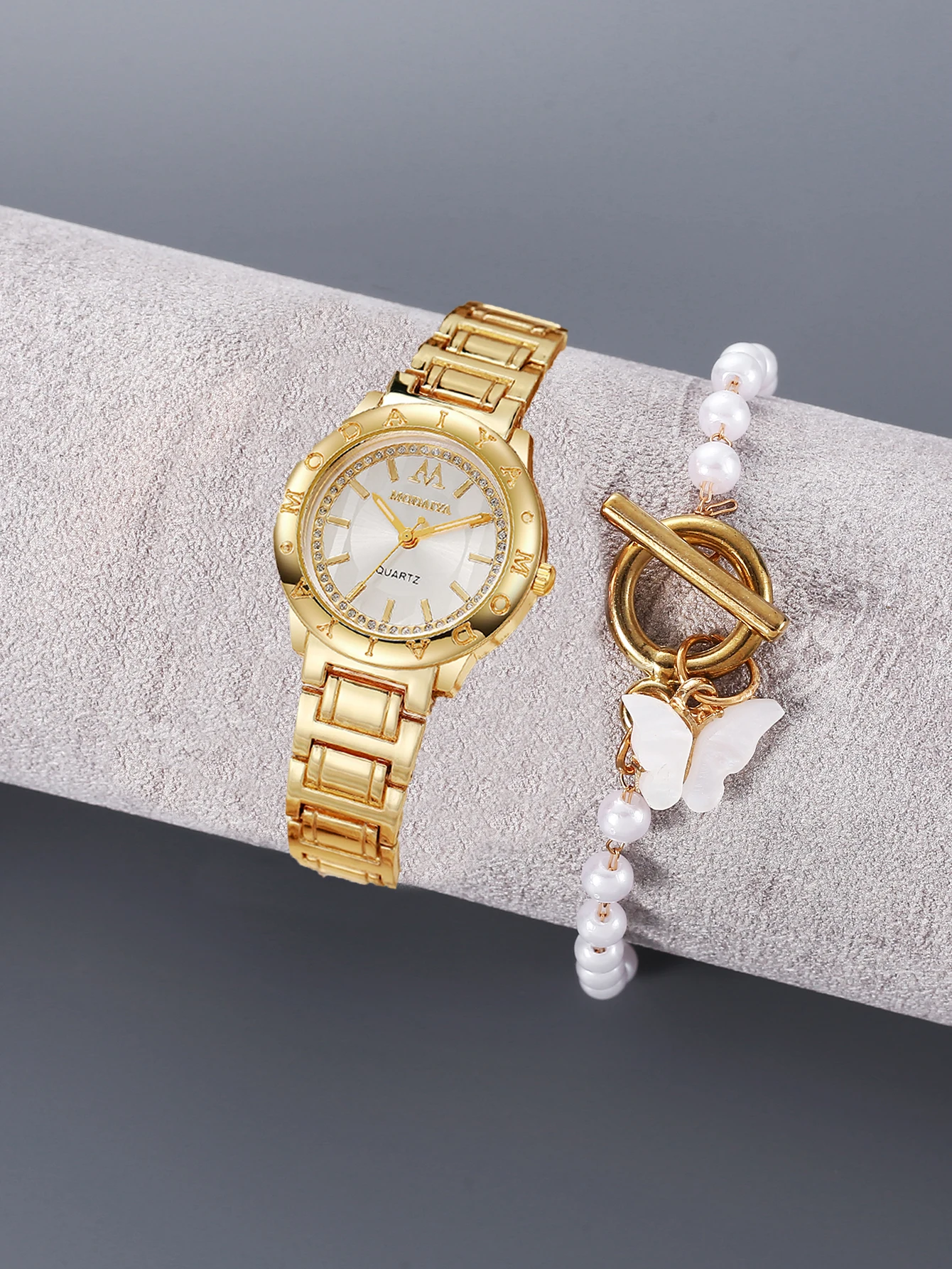 

1 шт. простой, повседневный и модный браслет из легированной стали со шкалой для женских кварцевых часов + 1 шт. браслета-бабочки