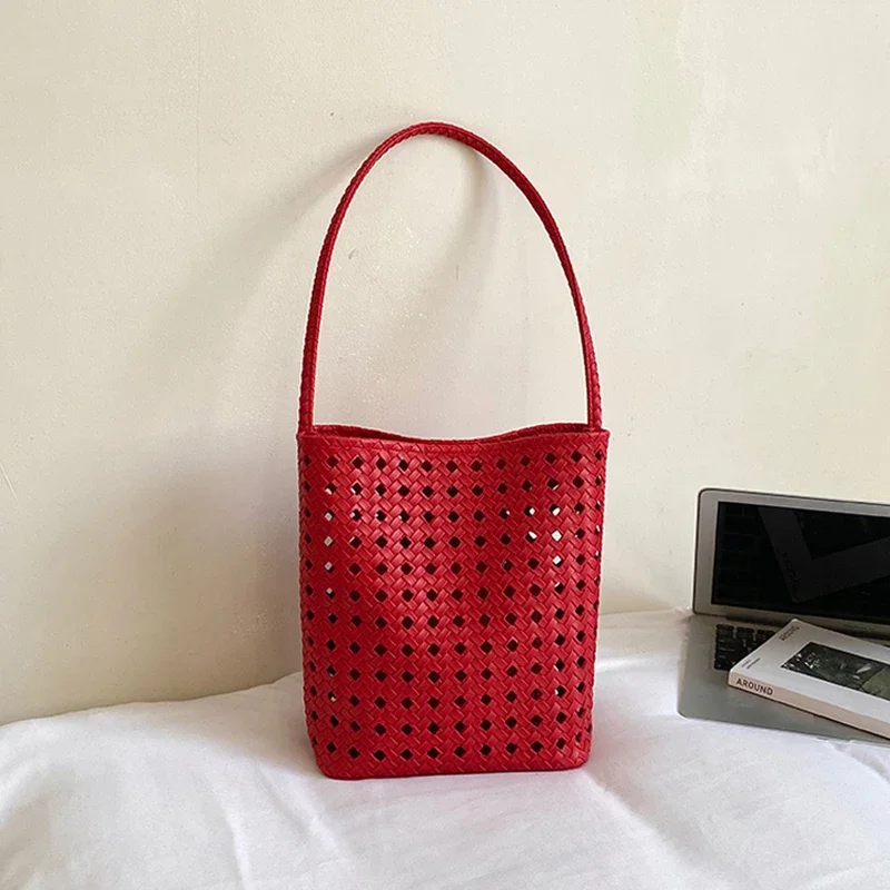 Red Hollow Knit Crochet Tote Bag Handmade Weave Shoulder Bag Beach Casual Large Capacity Bucket Daily Streetwear Vacation Bag