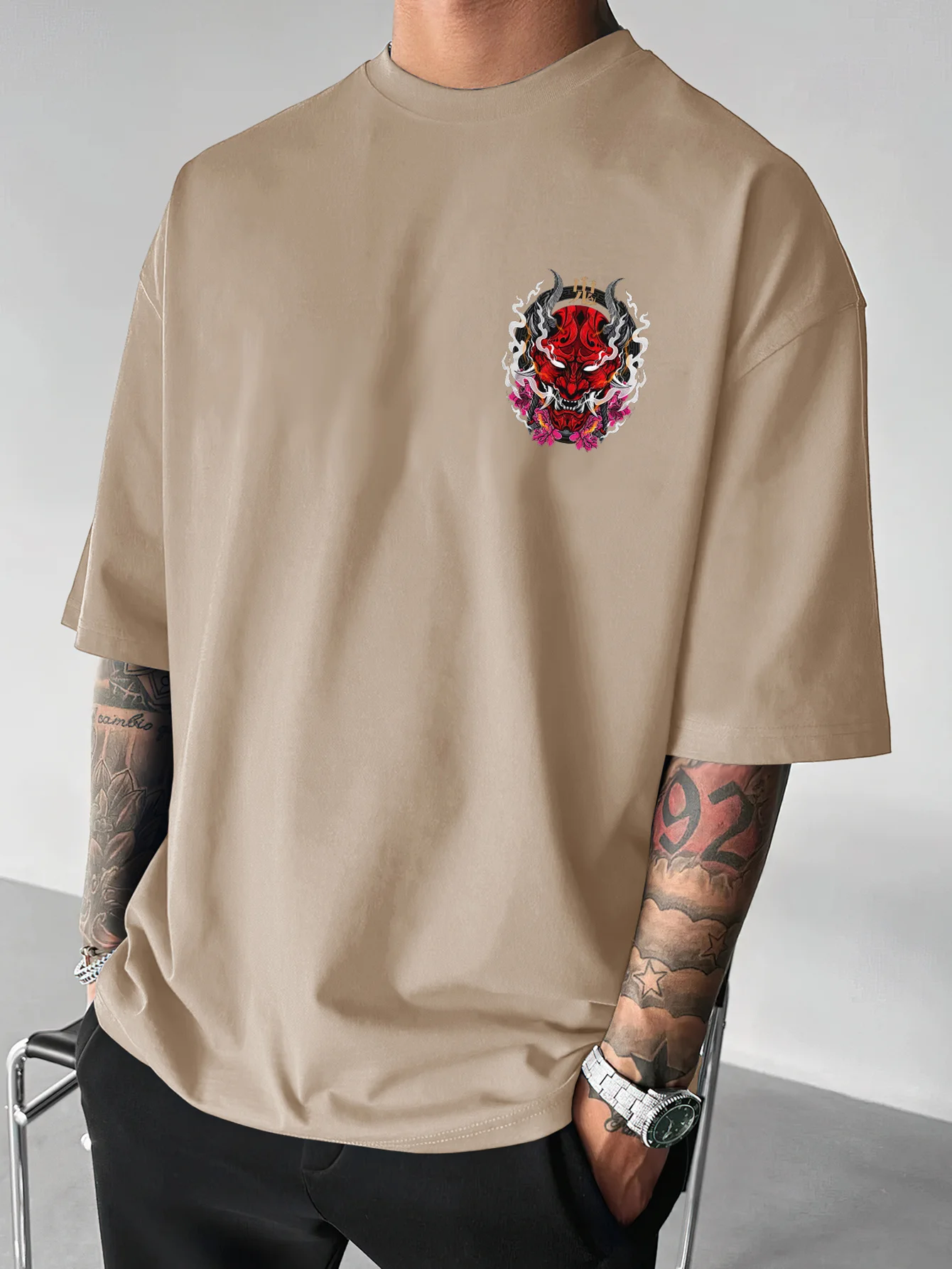 شيطان أوني قناع الجرافيك تي شيرت الكورية K-دراما مستوحاة الكورية موجة تصميم نابض بالحياة أحمر أسود ثقافة البوب الكورية المحملة للصيف #6