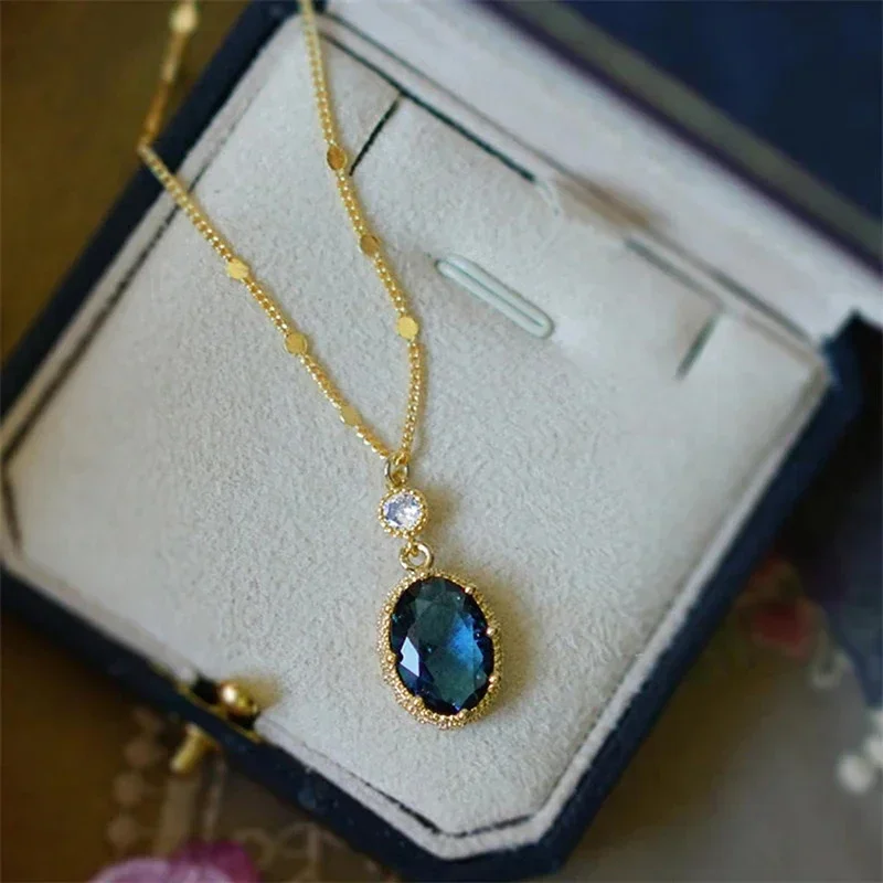 Huitan Simple and Elegant Oval Blue Stone Pendant Necklace Gorgeous Wedding Bridal Accessories Gift Fashion Jewelry for Women