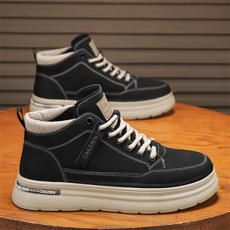 

Новая кожаная повседневная обувь, мужские уличные рабочие ботинки на толстой подошве, удобная прогулочная спортивная обувь для мужчин, дизайнерская нескользящая мужская обувь