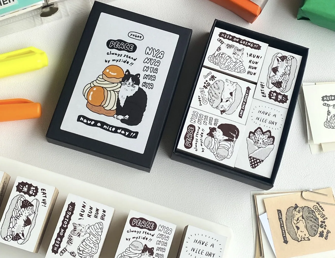 cloud-nine-studio-vintage-cats'-croissant-rubber-stamp-for-diy-scrapbooking-photo-album-card-making