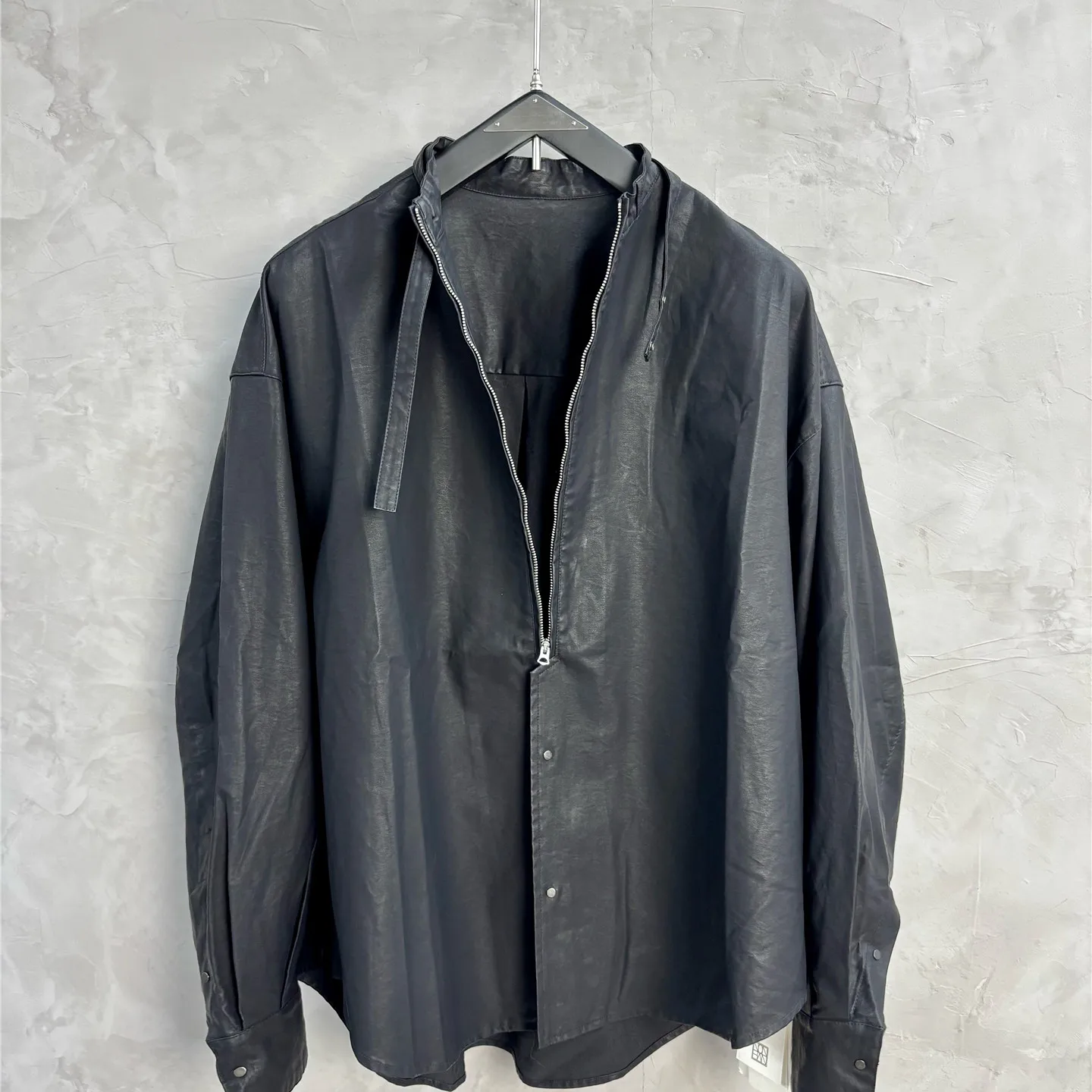 Designer Model Dark Retro Coated Batik Long Sleeve Shirt Coat, Personality Stand-up Collar Loose-Fit Casual Top.