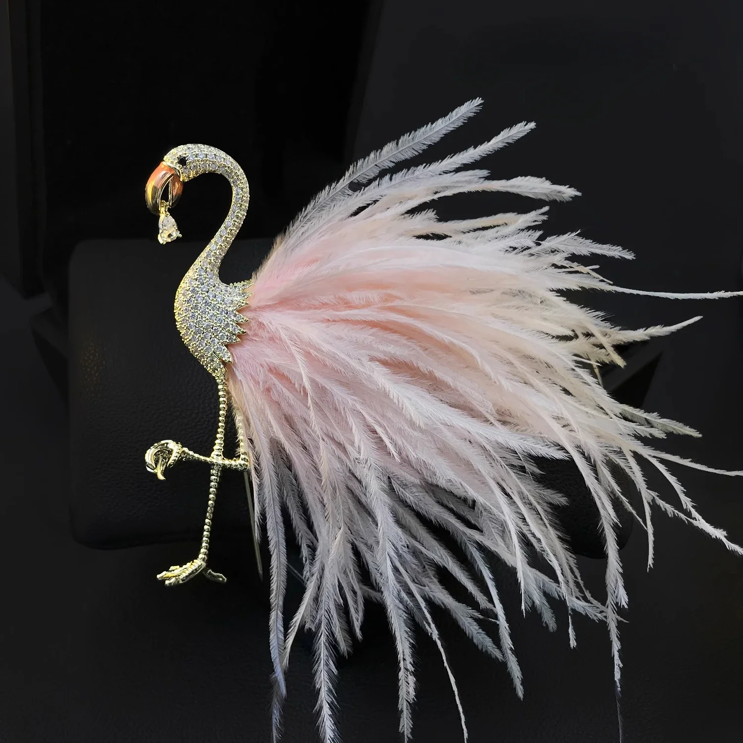 

Pink Flamingo Feather Brooch for Women Coat High-End Suit Sweater Animal Pins Clothing Accessories White Black Jewelry 5163