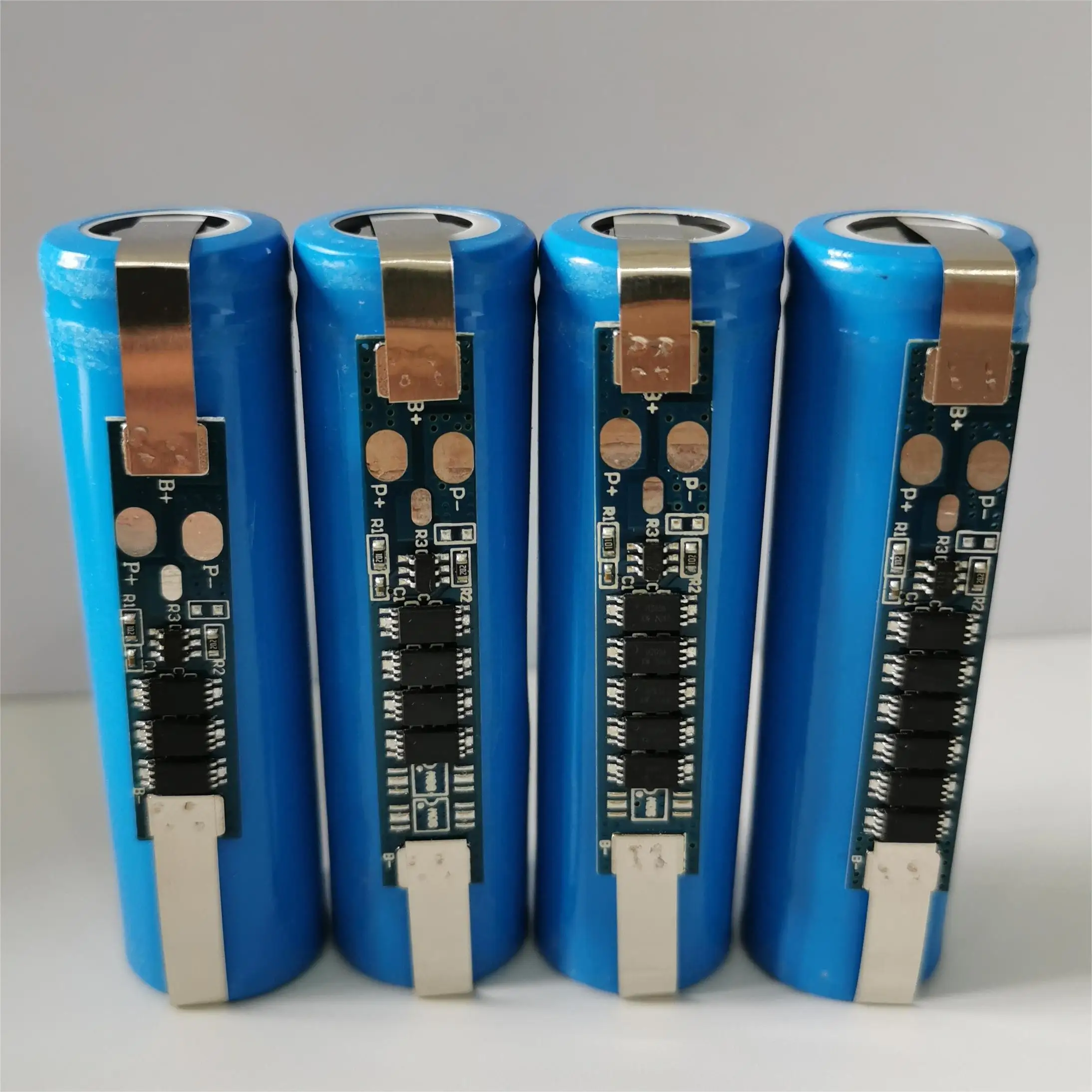 1S BMS Charge Discharge Plates 3.2V Lifepo4 32650 32700 3.7V Li-ion 21700 18650 Lithium Battery Protection Circuit Board Module