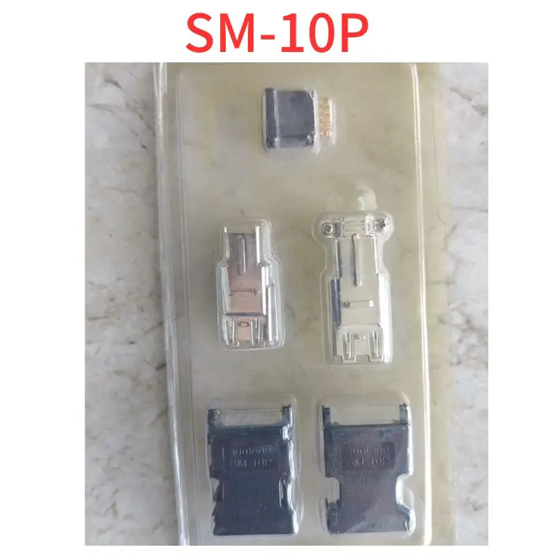 Second-hand SM-10P servo motor encoder plug for connection to the CN2 encoder port on the drive side