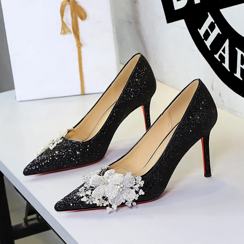 Ladies Floral Pointed Toe Slip On Wedding High Heels Elegant Two Wear Bridal Pumps for Xiu Huo Gown Engagement Party Formal Occa