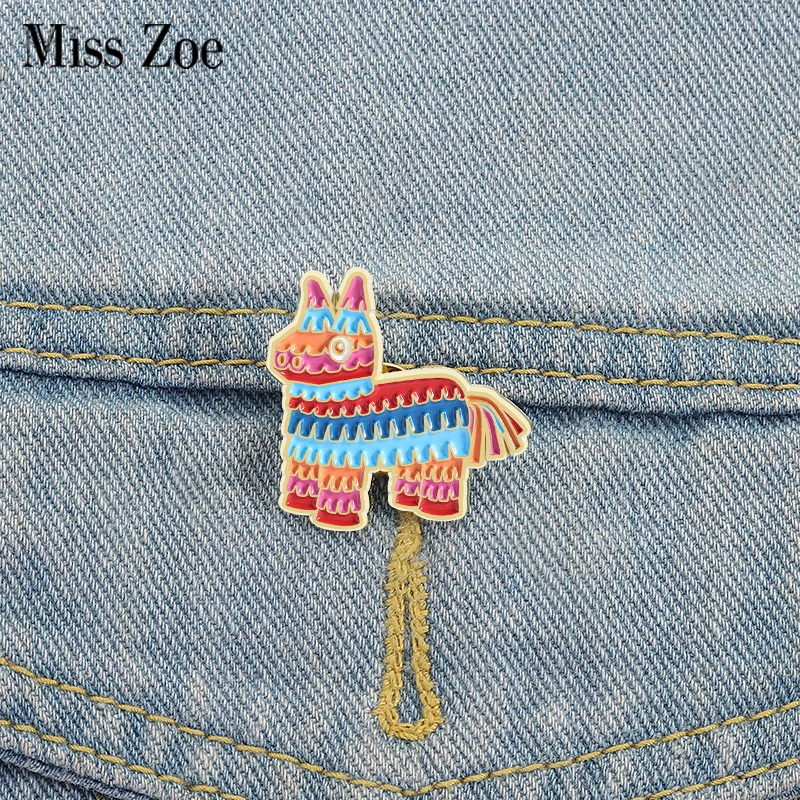 Cartoon mexikanische Esel Pferd Emaille Pins benutzerdefinierte Broschen bunte Einhorn Revers Abzeichen Kleidung Tier Schmuck Geschenk für Freunde