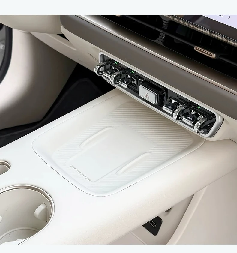 For 2026 GWM ORA 5 Silicone Dustproof Mat Center Console Wireless Charging Anti-Dirty Protective Pad White Interior Accessories