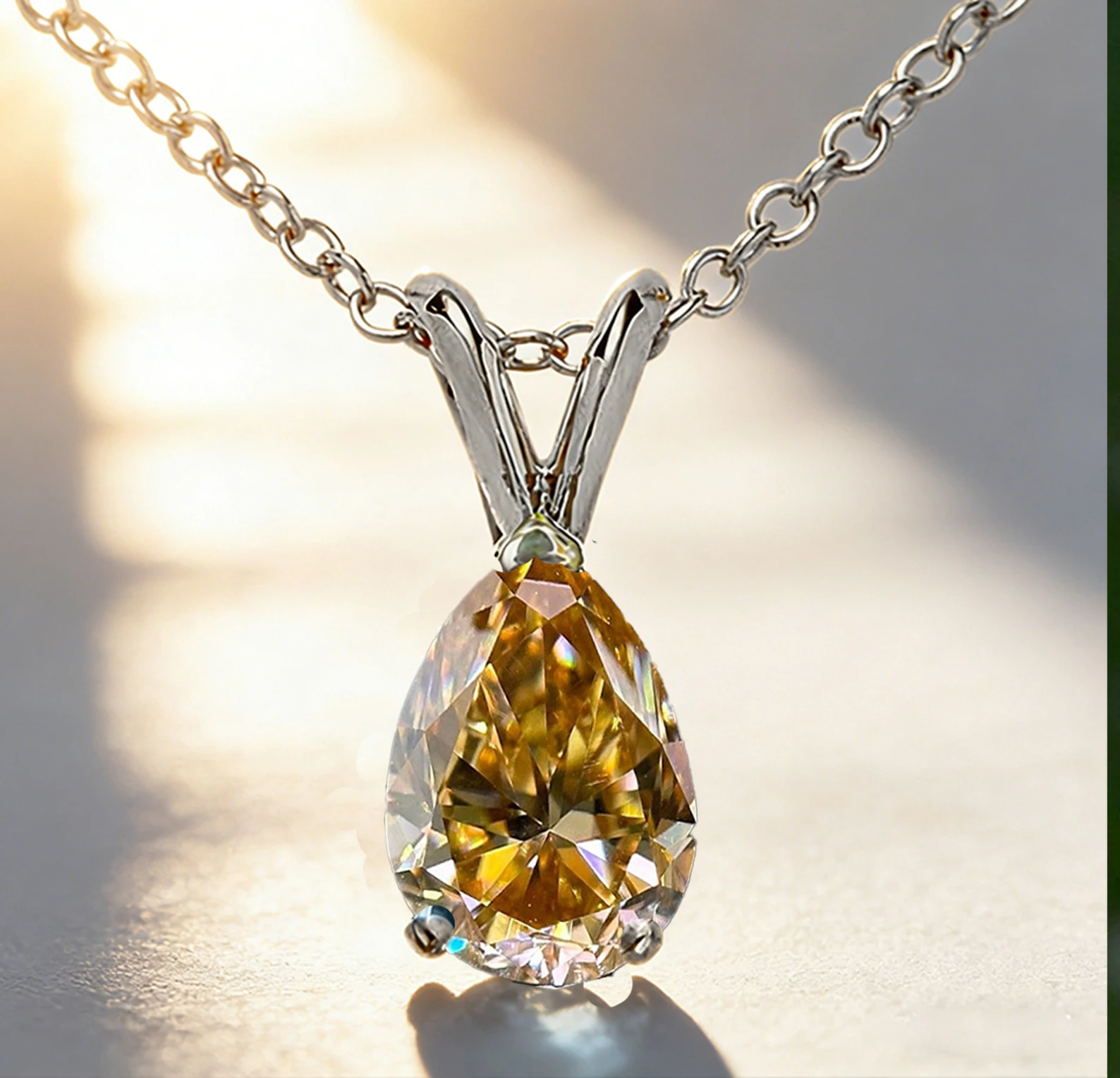 925 Silvery 18K white golden plated champagne moissanite artificial pear shape Inlaid Luxury Fashion Suit