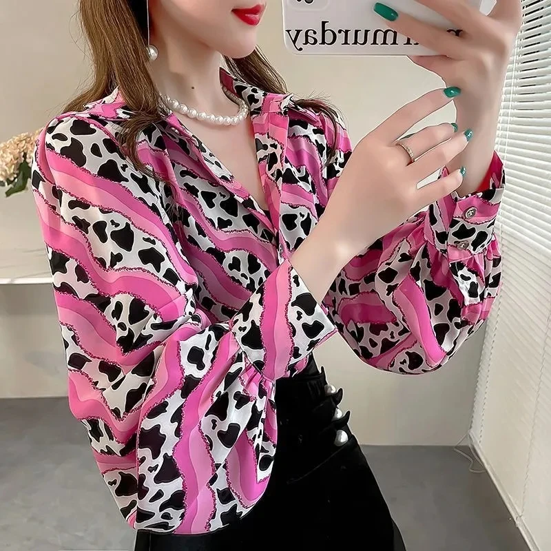 

Ladies New Spring Autumn Fashion Spotted Print Shirt Lapel Shirt Slim Lantern Sleeve T-Shirt Joker Simple And Comfortable Top