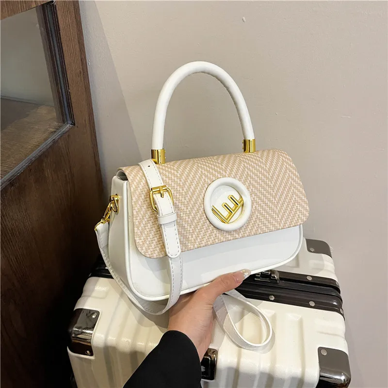 

‌2025 New Elegant Box Bag - Women's Shoulder/Crossbody Purse, Minimalist Square Design, Premium PU Leather, Versatile for Work