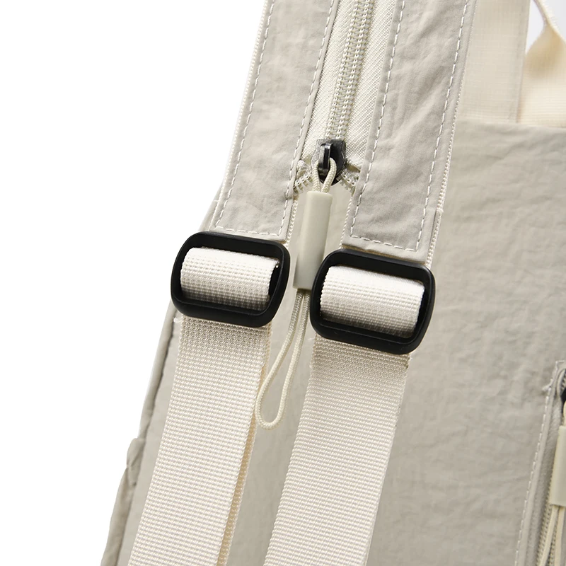 Leichte Herren-Umhängetasche, lässiger Brust-Rucksack, multifunktionaler Schulter-Crossbody-Tagesrucksack für Reisen, Wandern und Pendeln – Detail 11