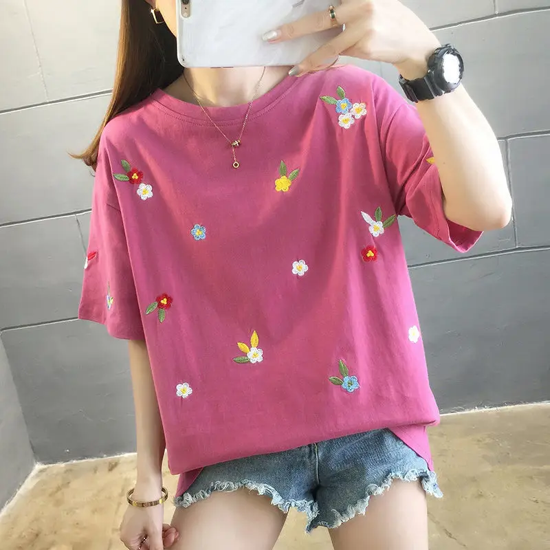 DAYIFUN Short Sleeve T-shirts Women Summer 2024 New Flower Embroidery Design Tshirts Korean Loose Large Size Tees Tops Versatile