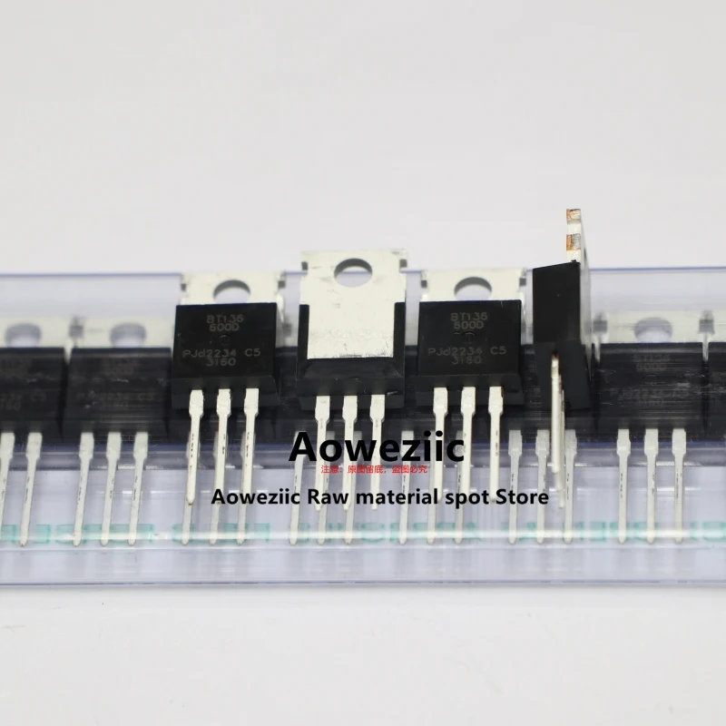 Aoweziic 2015 + 100 ٪ جديد المستوردة الأصلي BT136 BT136-600D BT136-600E TO-220 ترياك ثلاثة 600 فولت 4A محطة