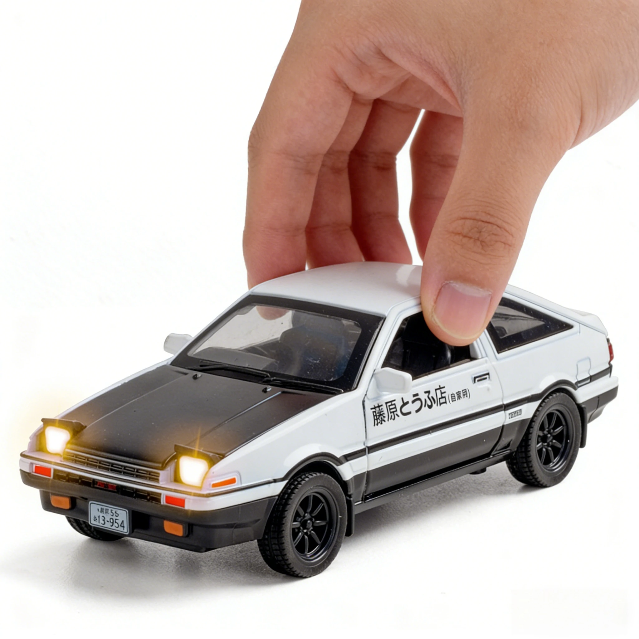 

1:30 Scale Initial D AE86 Toy Car Model Alloy Body Rubber Tire Shock Absorption Pull Back Simulation Vehicles Boys Birthday Gift