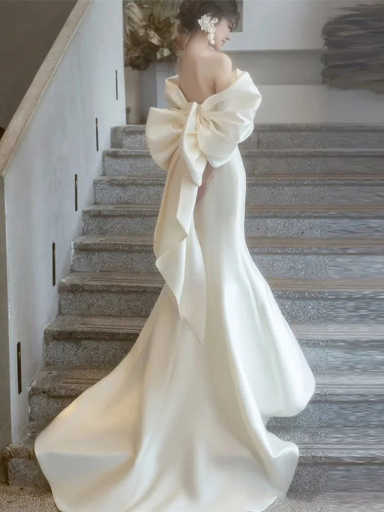 SONDR Abito da sposa personalizzato con spalle scoperte Raso civile Avorio Sirena Bowtie Spose Vestido De Noiva Abiti da sposa da donna