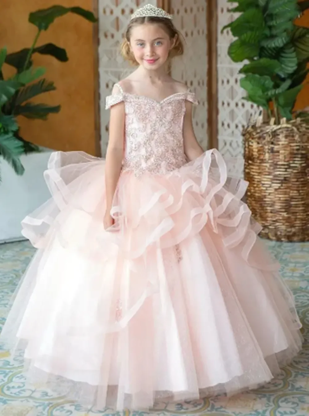 

Customized Royal Pink Flower Girl Dresses For Wedding Gold Appliques Layered Princess Holy First Communion Formal Events Gown