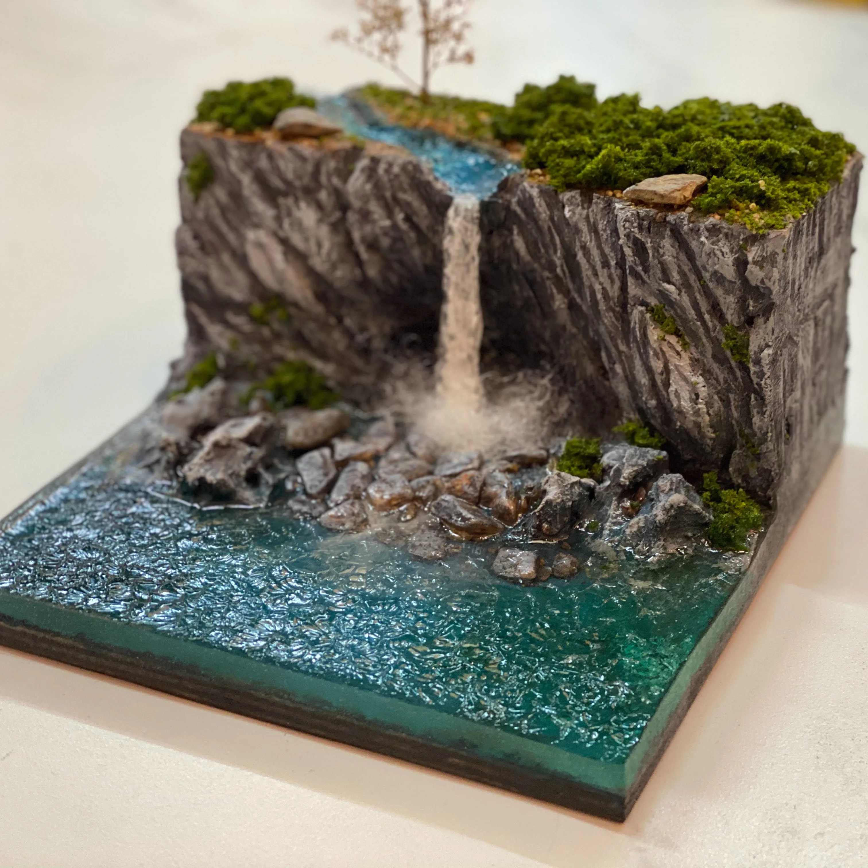 Miniature model waterfall landscape theme simulation landscape art sand tray ornament custom gift