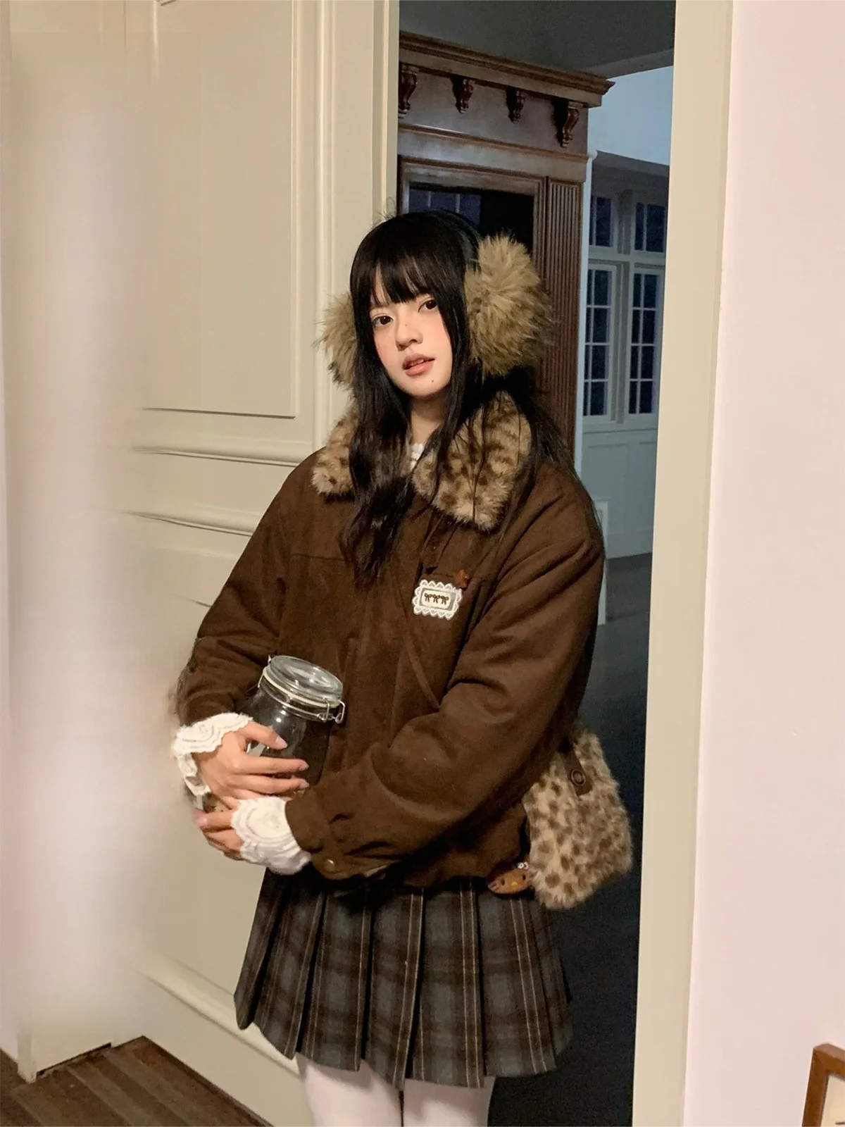 

BibiBency Thiened Suede ort Jaet for Women Sweet Sle Winter Coat with Faux Fur Collar Warmth Youth Faion Casual