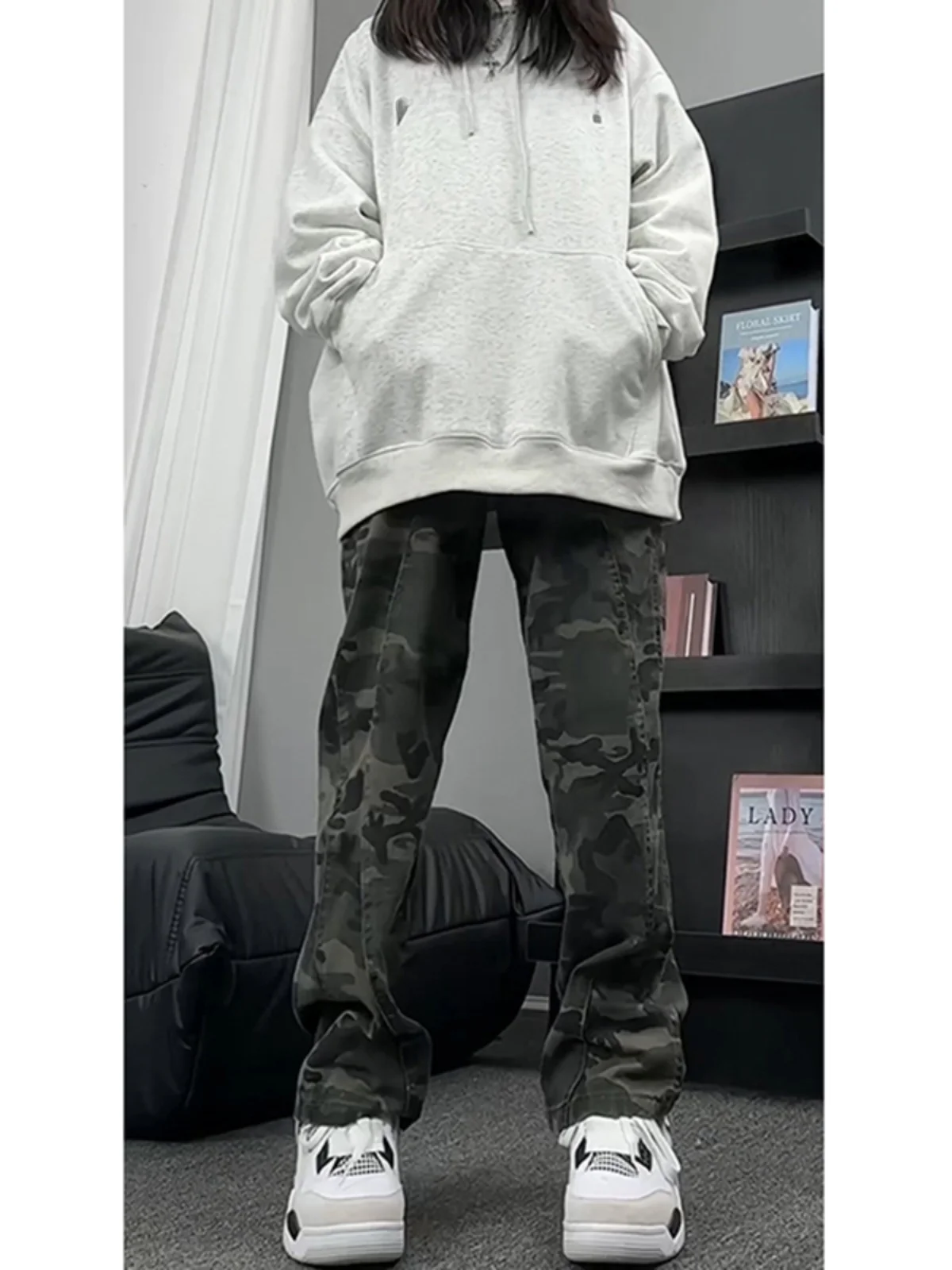 No image