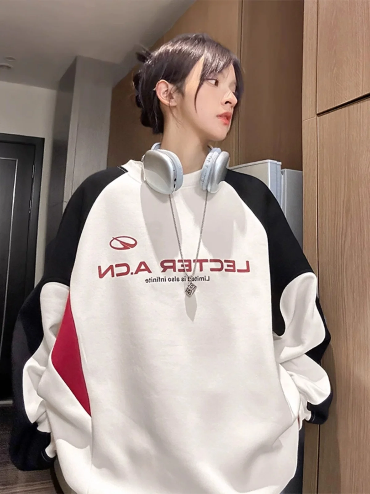 

Ретро-спортивный костюм в американском стиле: мужская толстовка-куртка на весну-осень, утепленная, с цветными блоками, круглым вырезом, защита от складок