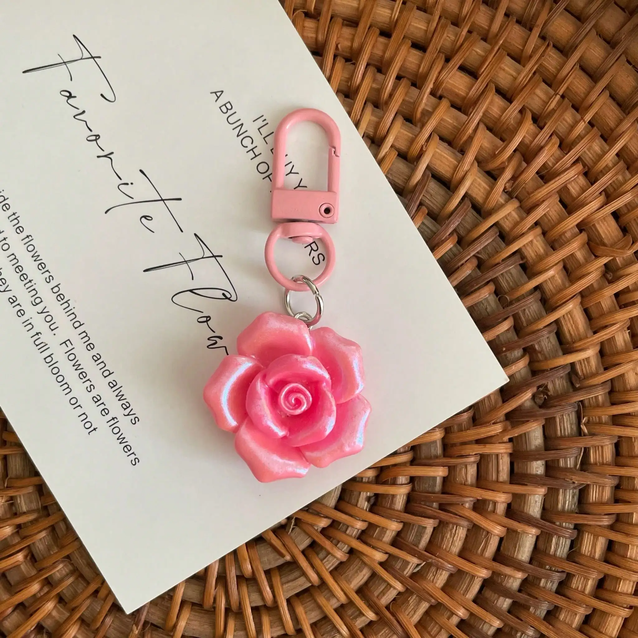 6/12 Pieces in Random Colors, Rose Resin Keychain, Durable Lobster Clasp Key Ring, Bag and Car Key Decoration Pendant, Birthday Gift Card Holder Keychain