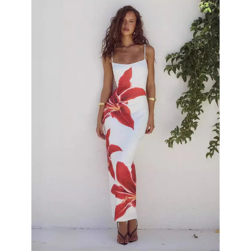 

French-Style Red Lily Print Slip Dress, Bodycon, Slimming Long Dress, Suitable Vacations And Dates, Creating A Stylish Atmospher