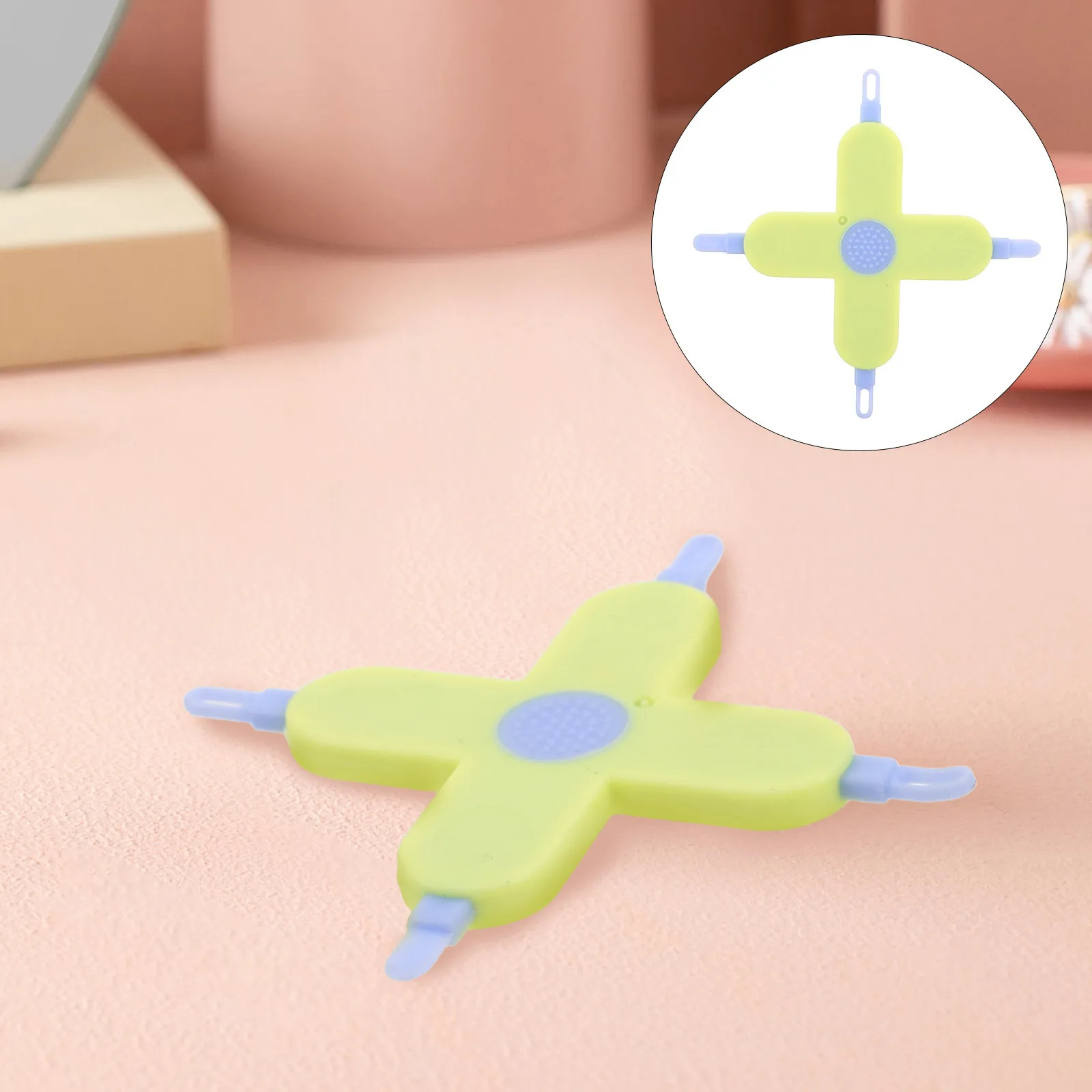 

Инструмент для чистки ушей в форме носа, безопасное удаление, сборщик ушей для ногтей, необходимый гаджет для ухода за младенцами, светло-желтый