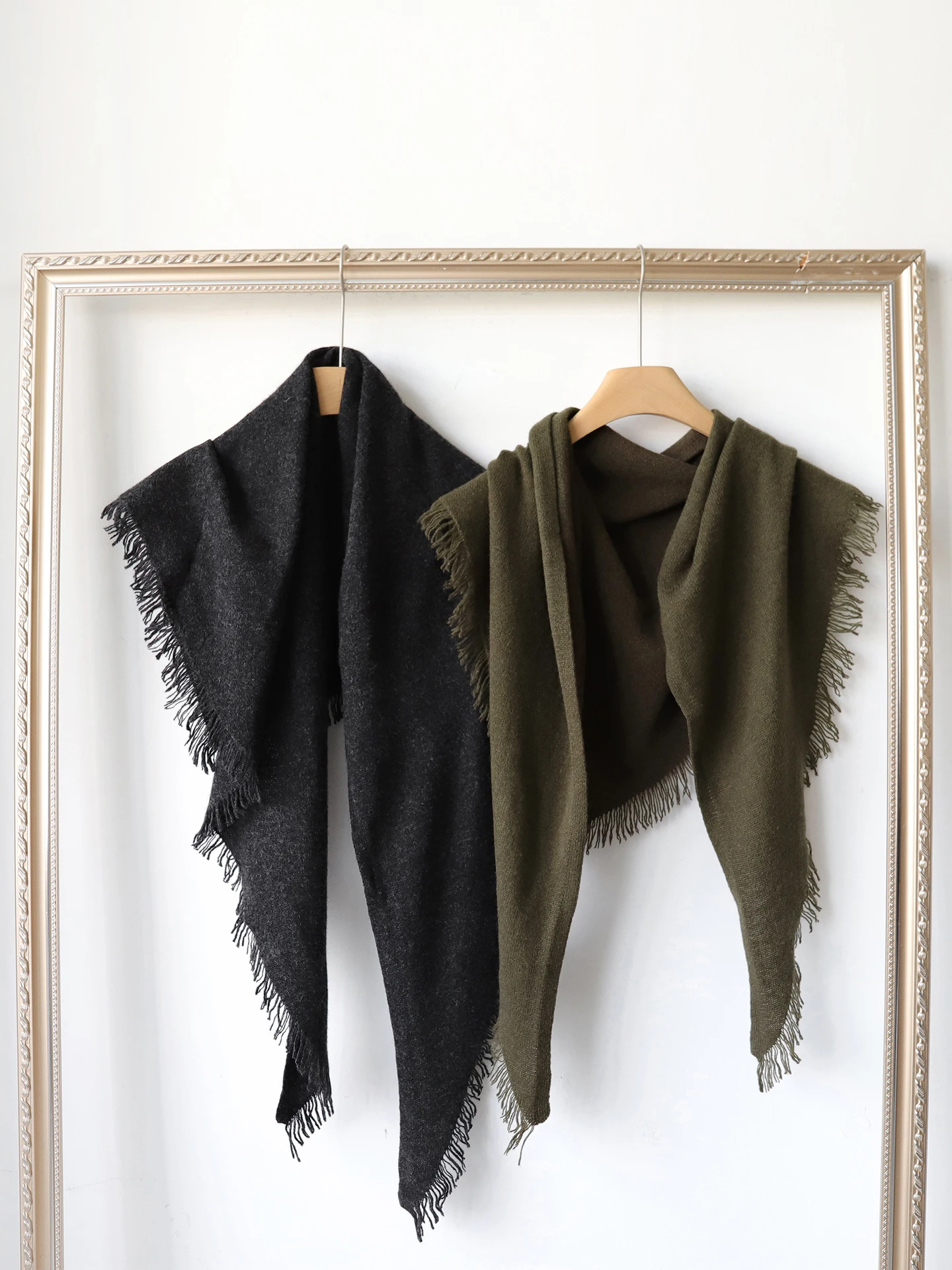 bufanda-de-lana-tejida-grande-xqun-para-otono-invierno-suave-y-fluida-con-borlas-forma-triangular-100-lana-de-oveja-esti