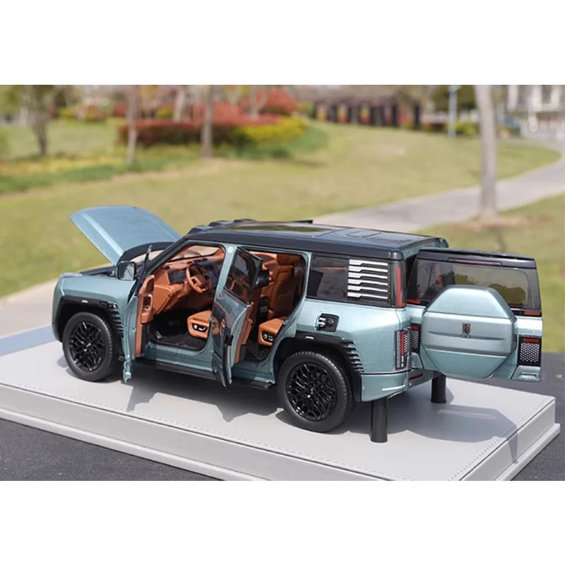 1:18 Scale Diecast Alloy BYD Yangwang U8 Off-road Vehicle SUV Toys Cars Model Classics Adult Souvenir Collection Gifts Display