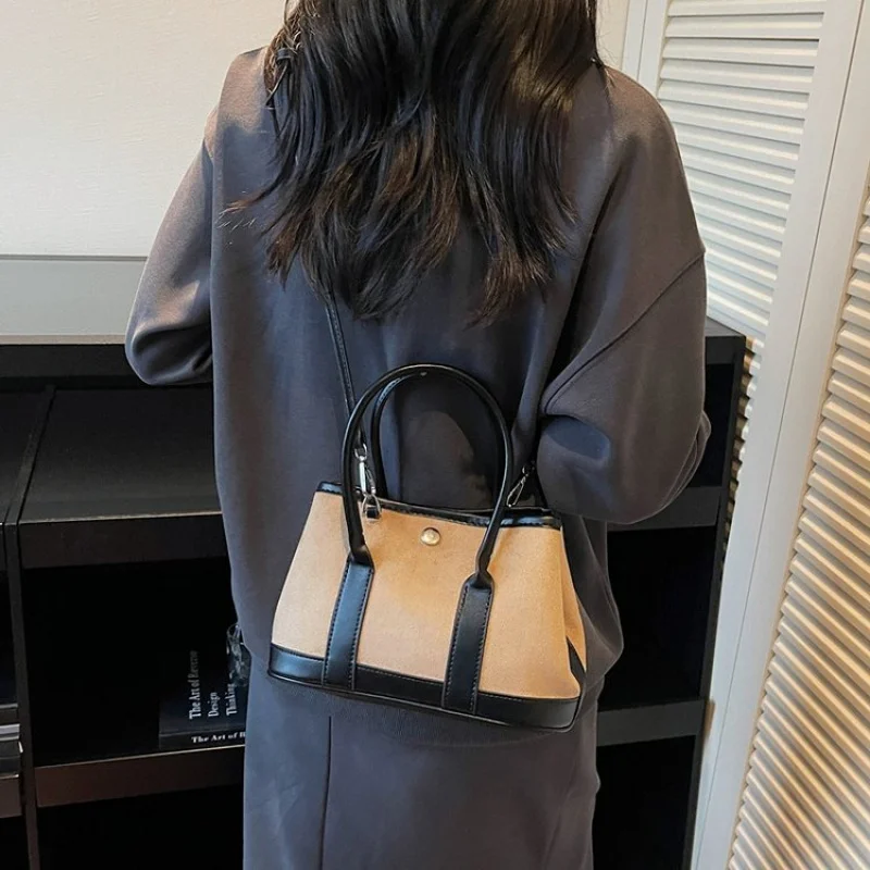 

Высококлассная и элегантная новая женская роскошная брендовая кожаная сумка через плечо, известный дизайнер, популярная классическая повседневная сумка ​