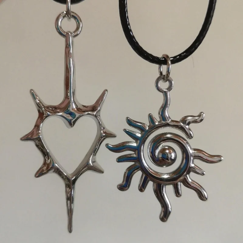 2Pcs Y2K Spiral Sun Hollow Heart Pendant Necklace Set Black Wax Rope Aesthetic Stackable Jewelry