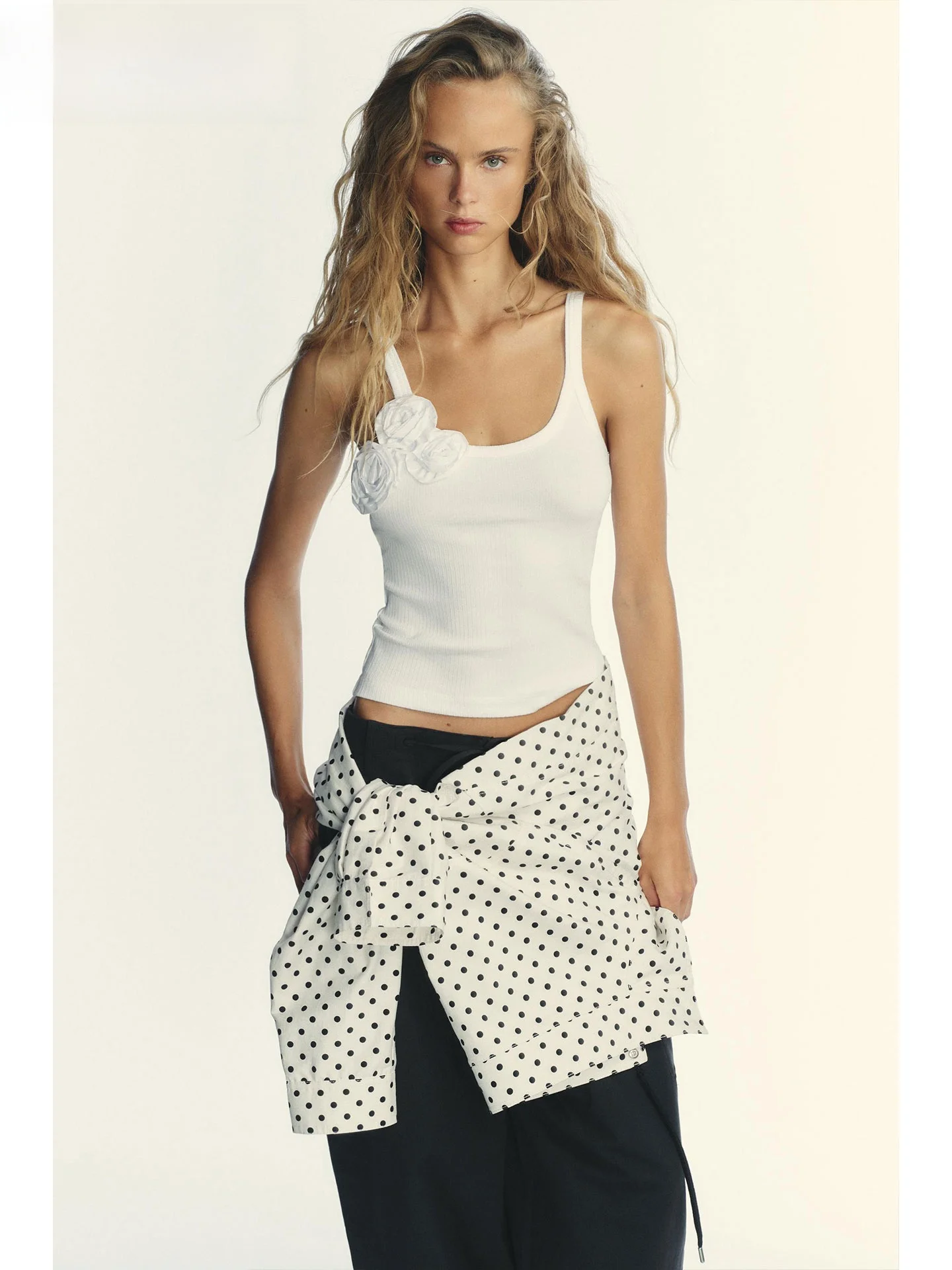 

ZAPRHA 2025: милый топ с цветочным принтом и круглым ремешком, универсальный повседневный женский жилет, верхняя одежда обычной длины