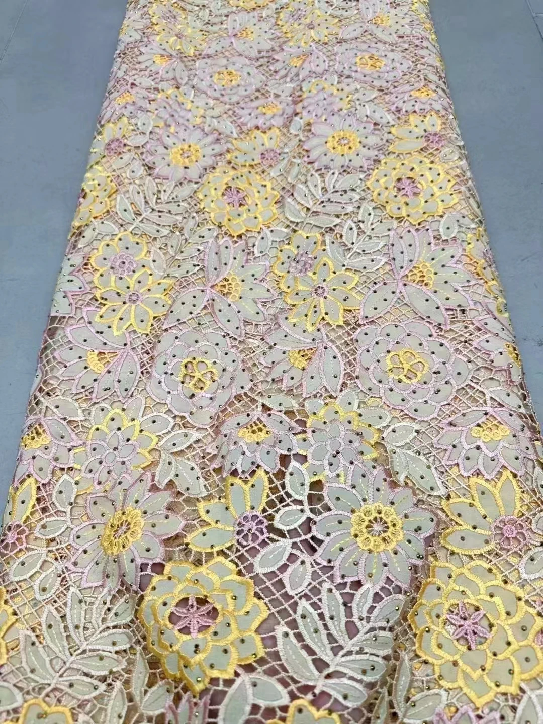 

New laser embroidery lace hollowing fabric, Europe and the United States high-end women's dress designer fabric 5 yards