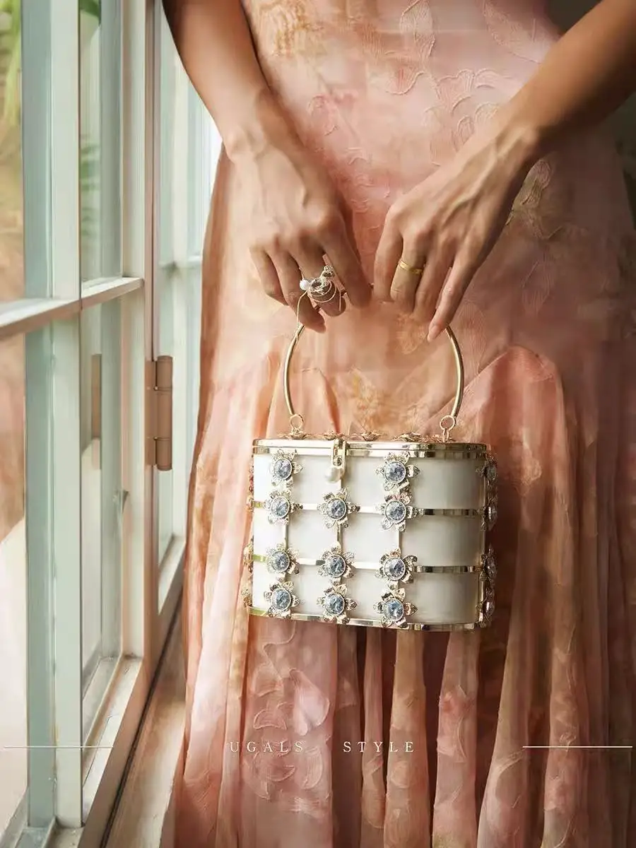 موضة الخرز مطرز لامع الذهب مخلب المحفظة الفاخرة بريق المرأة حقيبة يد حفل زفاف مأدبة حقيبة الكتف حقيبة كروسبودي