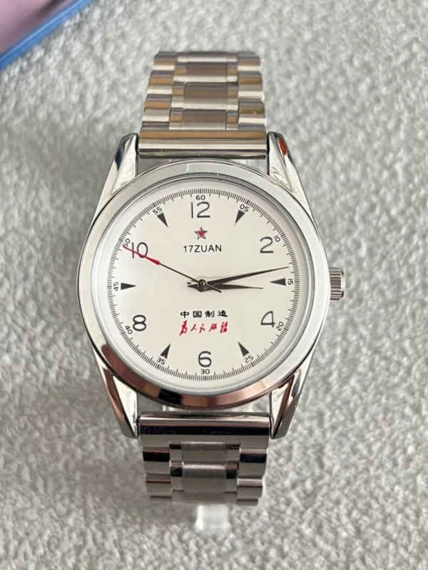 Genuine stock in the 1990s, old 7120 winding mechanical watch serving the people, commemorative retro men's watch