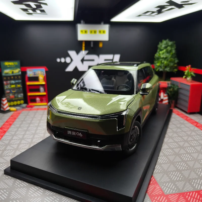 

Литой под давлением масштаб 1:18 Dongfeng Nano 06, полнодверная модель автомобиля из сплава, Коллекционная игрушка, подарок, сувенир, демонстрационный орнамент